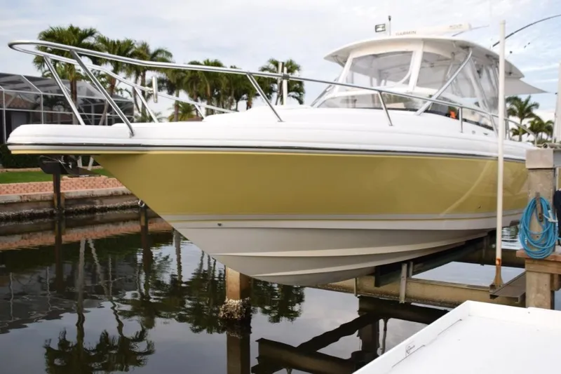 Cat Five Yacht Photos Pics 