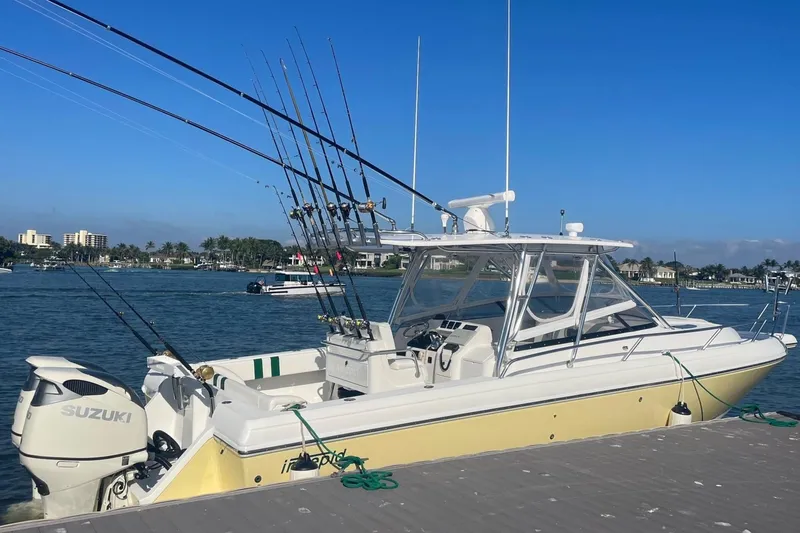 Cat Five Yacht Photos Pics Dockside and rigged for fishing