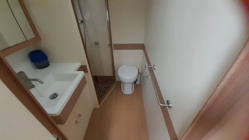 Malu Yacht Photos Pics 