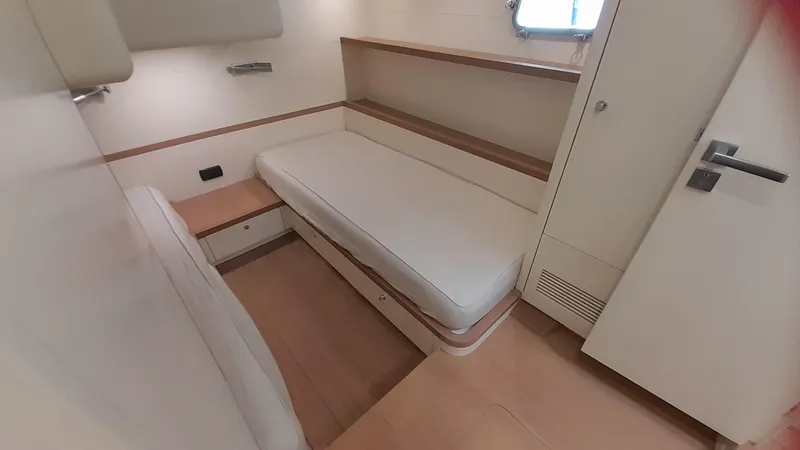 Malu Yacht Photos Pics 