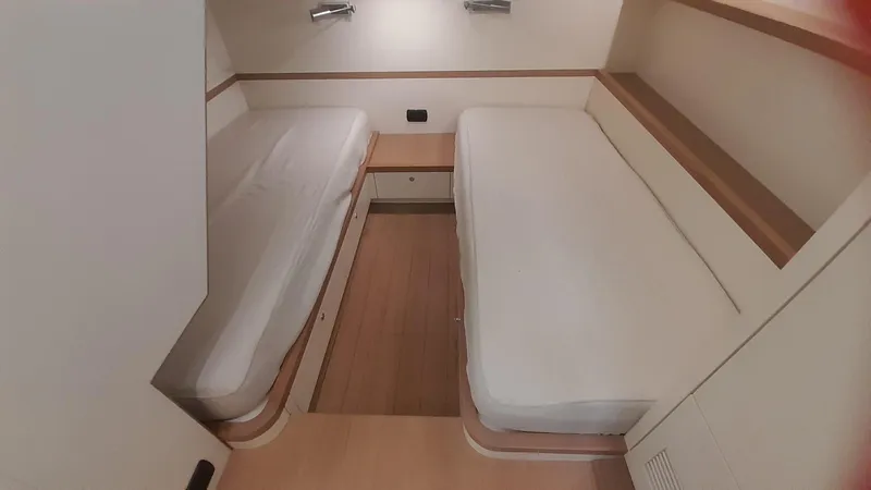 Malu Yacht Photos Pics 