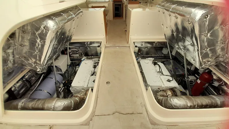 Malu Yacht Photos Pics 