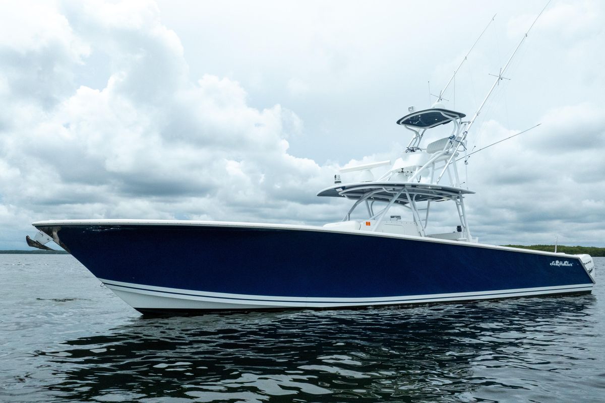 2016 SeaHunter 45 