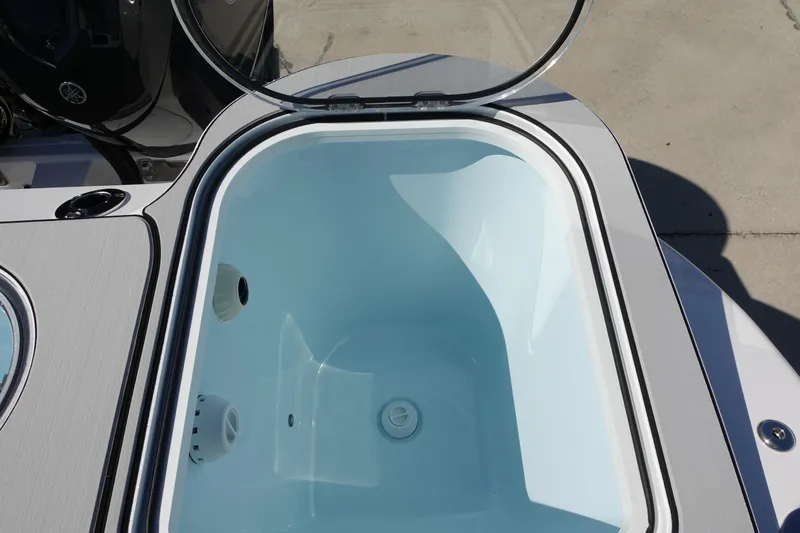  Yacht Photos Pics Livewell on 2025 Sea Fox 328 Commander boat, open lid, clean interior.