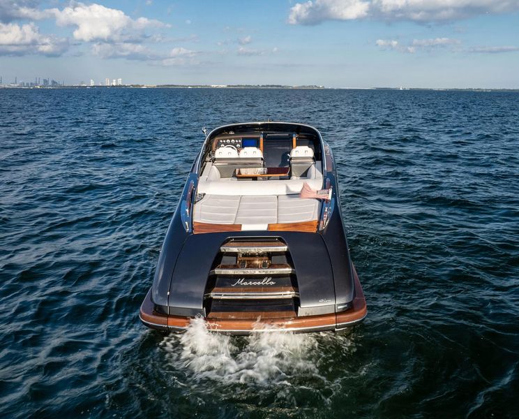 2017 Riva mare