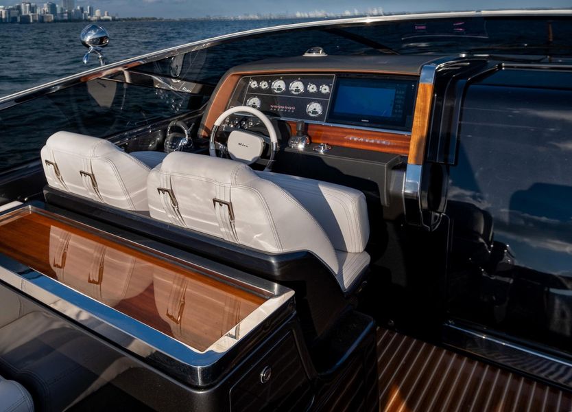 2017 Riva mare