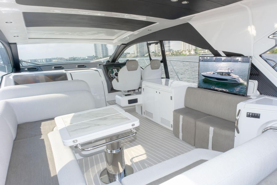 2019 Azimut 51 Atlantis