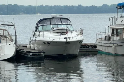 Sea Ray 380 Sundancer