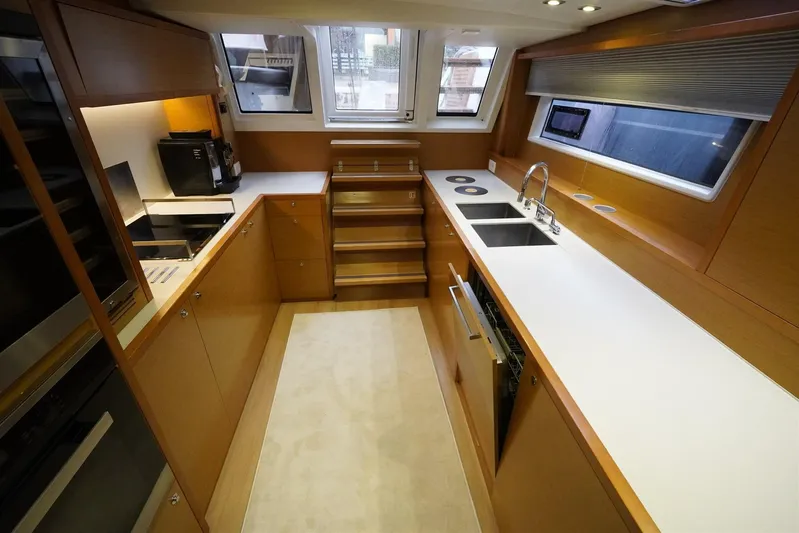  Yacht Photos Pics 45 Galley