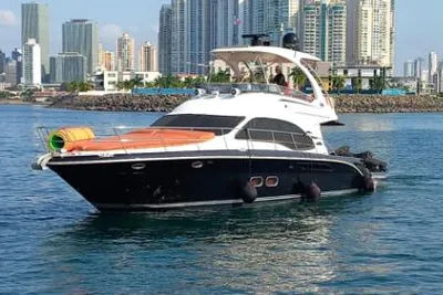 Sea Ray 52 Sedan Bridge