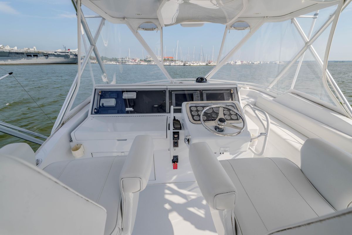 2002 Hatteras 50 