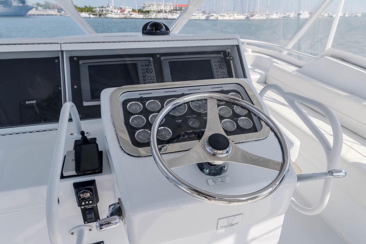 2002 Hatteras 50 