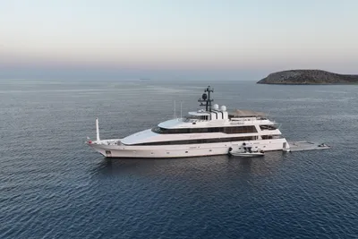Feadship Custom