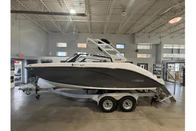 Yamaha Boats 222SE
