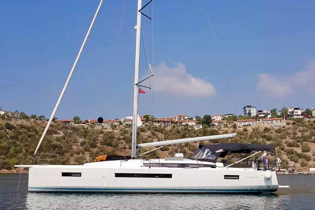 Jeanneau Sun Odyssey 490 | 2019 | 15m | Boatshop24