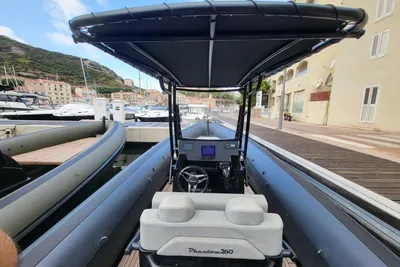 2022 Sea Water PHANTOM 260