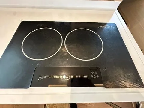 Self Maid Yacht Photos Pics 