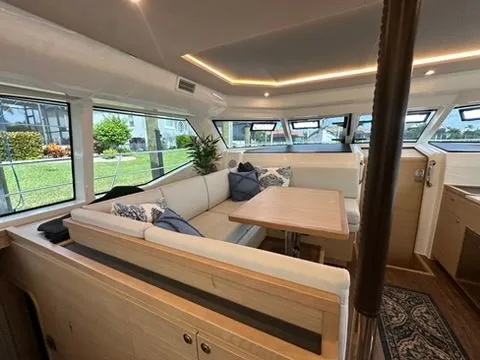 Self Maid Yacht Photos Pics 