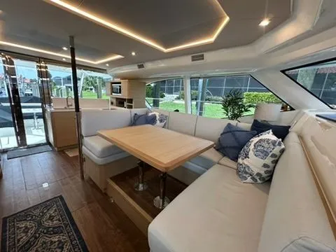 Self Maid Yacht Photos Pics 