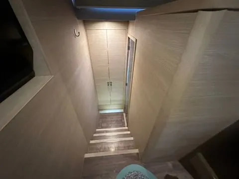 Self Maid Yacht Photos Pics 