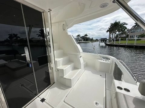 2023 Aquila 44 