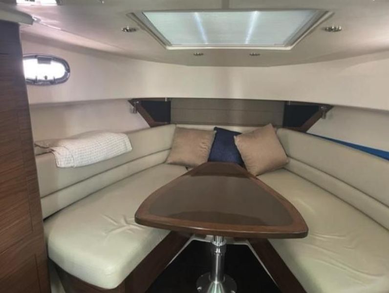 2017 Boston Whaler 345 Conquest