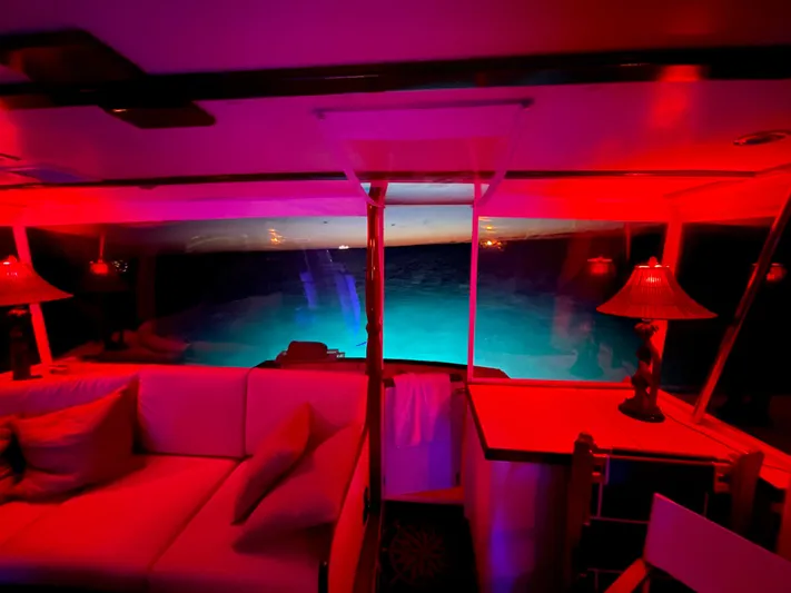 Breakaway Yacht Photos Pics 