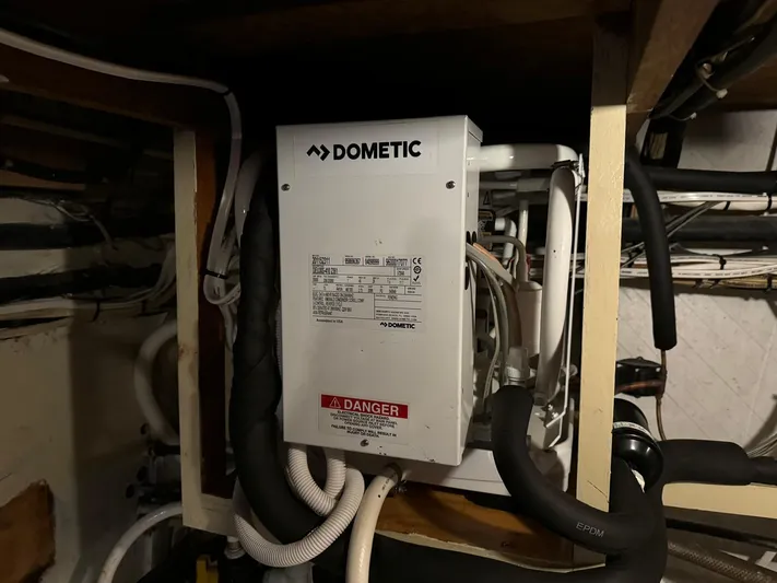 Breakaway Yacht Photos Pics 