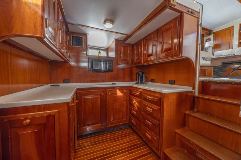 Breakaway Yacht Photos Pics 