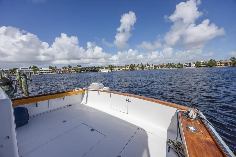 Breakaway Yacht Photos Pics 