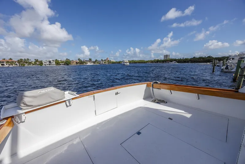 Breakaway Yacht Photos Pics 