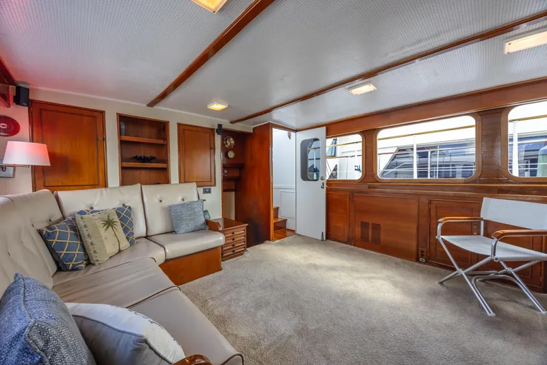 Breakaway Yacht Photos Pics 