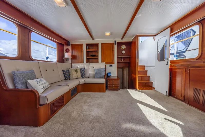 Breakaway Yacht Photos Pics 