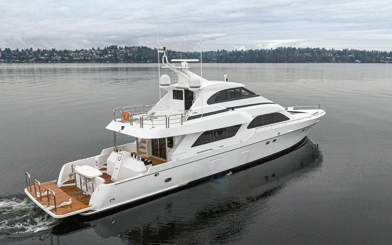 Sea Spur Yacht Photos Pics Running