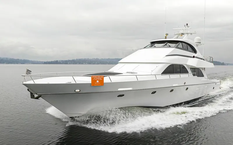 Sea Spur Yacht Photos Pics Running