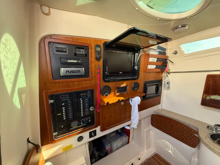 Get Reel Yacht Photos Pics 