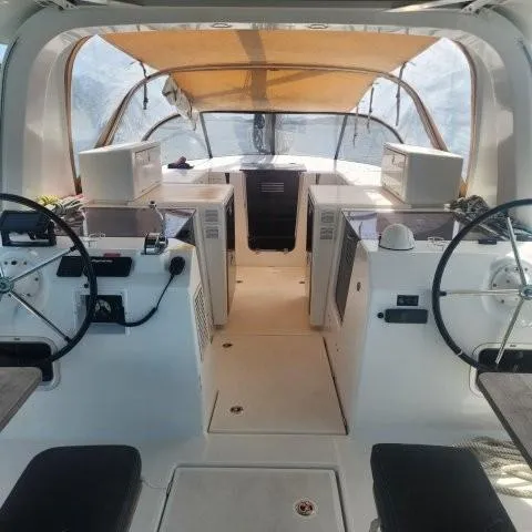 Pyrole Yacht Photos Pics Sun Loft 47