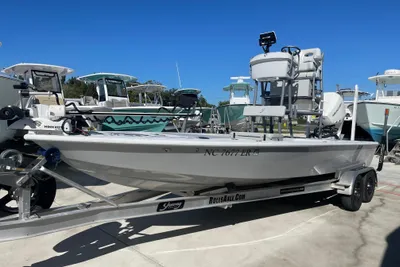 Young Boats Gulfshore 22