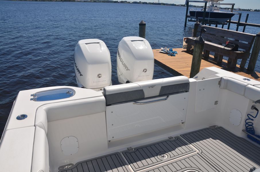 2019 Tidewater 320 adventure