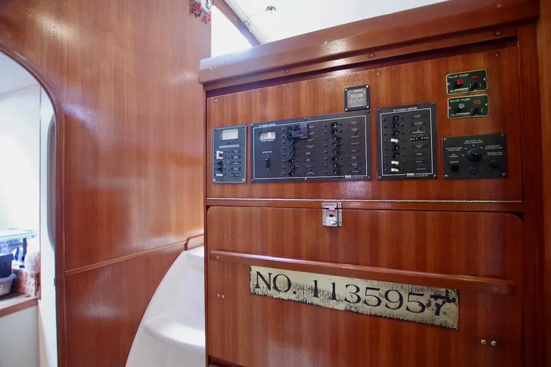 Kiskatinaw Yacht Photos Pics 