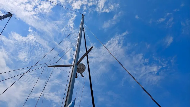 Kiskatinaw Yacht Photos Pics 