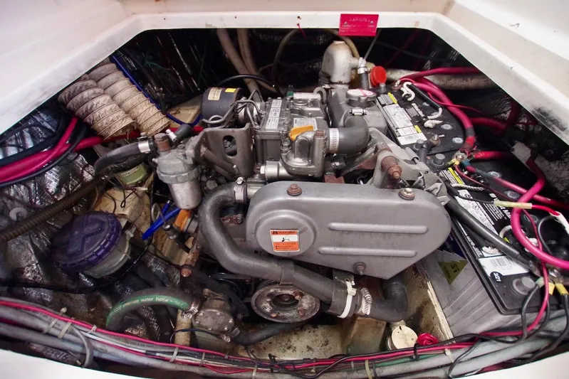 Kiskatinaw Yacht Photos Pics 