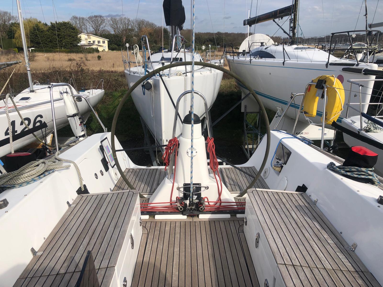 2014 J Boats 122E High Performance for sale YachtWorld