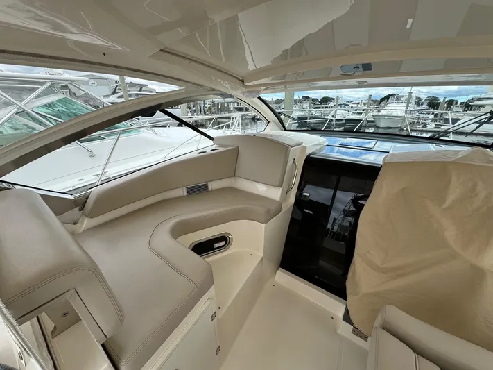 Elsa Grace Yacht Photos Pics 