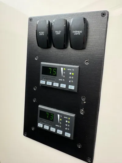 Elsa Grace Yacht Photos Pics 