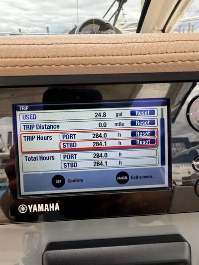 Elsa Grace Yacht Photos Pics 