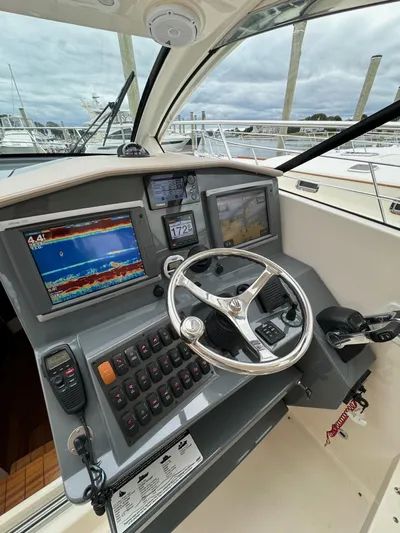 Elsa Grace Yacht Photos Pics 