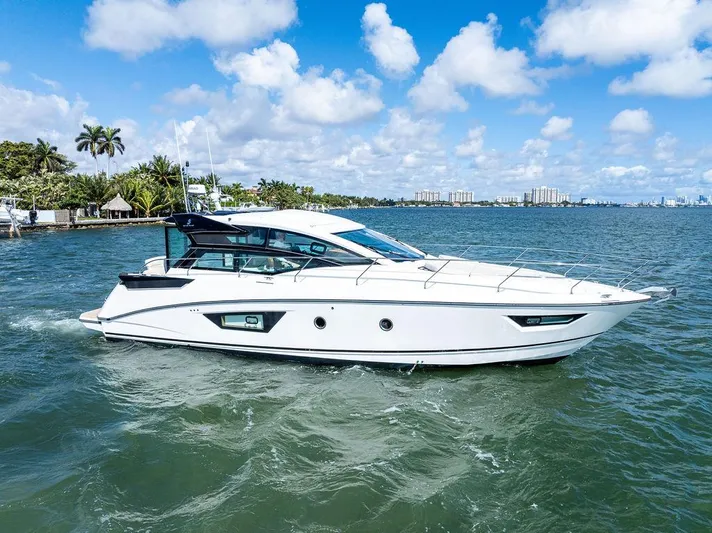 Two Segals Yacht Photos Pics 