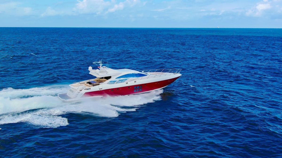 2010 Azimut 86 