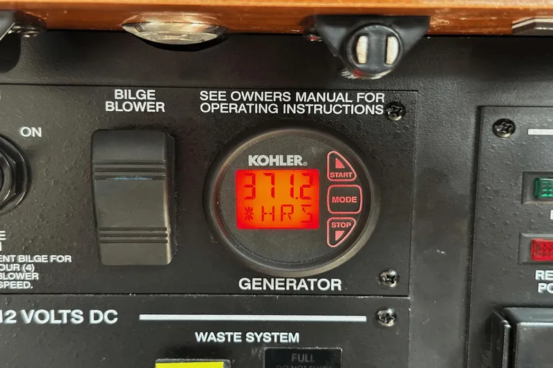 Cavu Yacht Photos Pics 